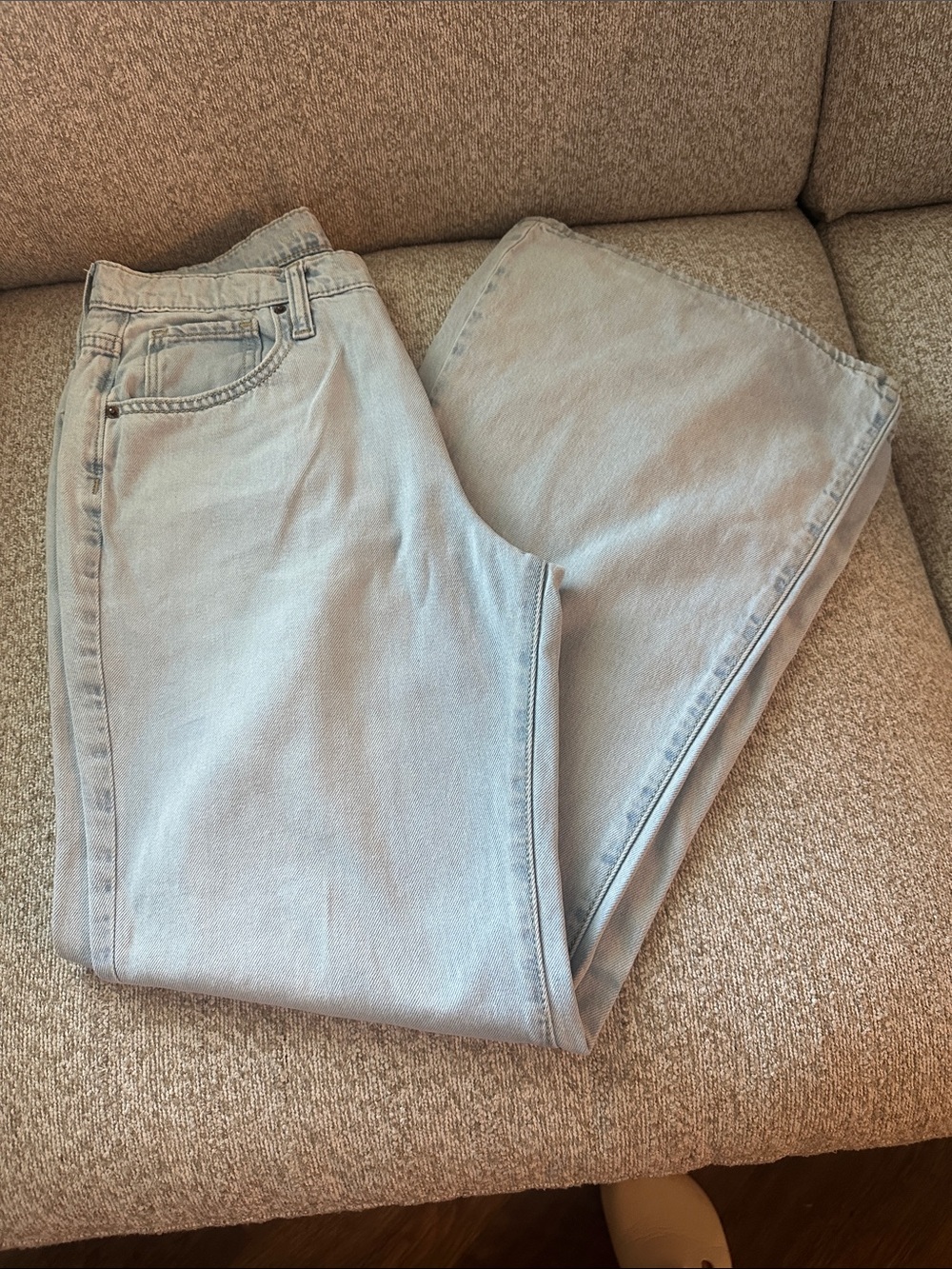 Old Navy Light Wash Kids Jeans - Straight Leg